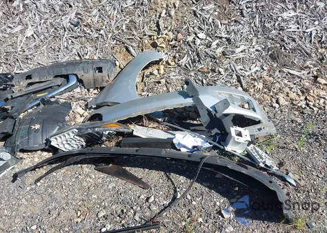 2018 Nissan Pathfinder Sv from USA, damaged, VIN 5N1DR2MMXJC662129